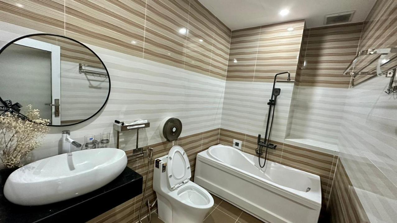 Khach San Anh Tuan Hotel Bac Lieu ภายนอก รูปภาพ